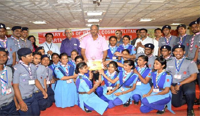 हार-जीत की चिंता किये बगैर प्रतियोगिता में हिस्सा ले विद्यार्थी : बृजमोहन