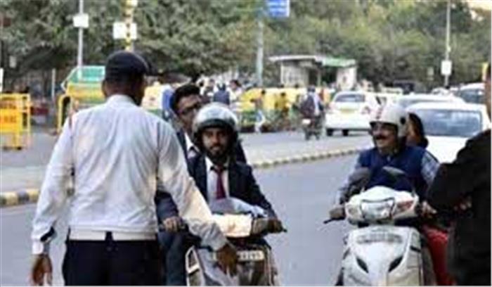 यातायात नियम: स्कूली बच्चे इंडिया गेट पर मानव श्रृंखला बनायेंगे