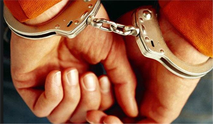 भोपाल :लड़कियों के साथ छेड़छाड़,दो छात्र गिरफ्तार