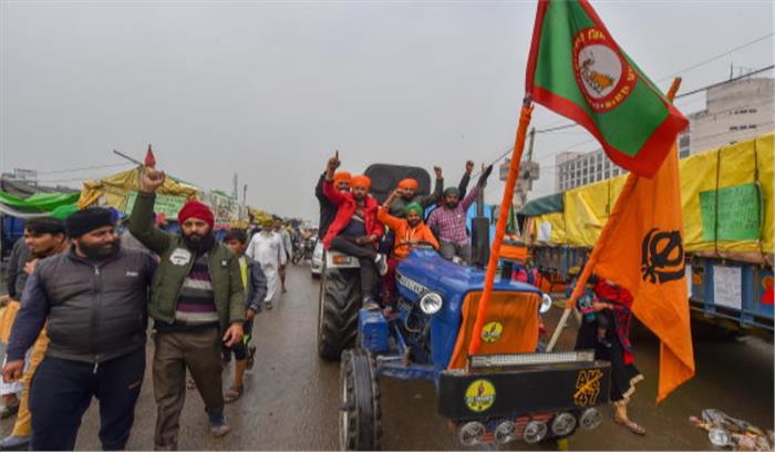 कड़ी सुरक्षा के बीच किसान आज निकालेंगे ट्रैक्टर मार्च 