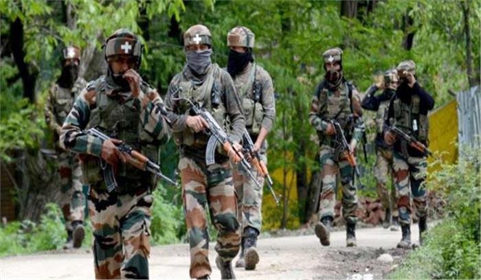 कश्मीर के कुपवाड़ा जिले में सुरक्षाबलों का तलाशी अभियान