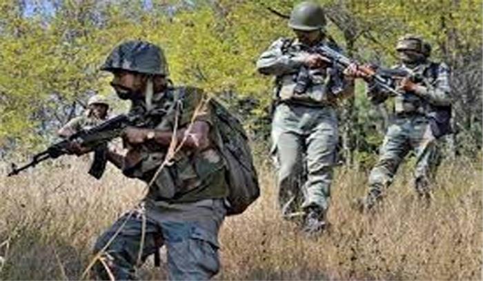 शोपियां में चार आतंकी ढेर, मुठभेड़ जारी शोपियां में चार आतंकी ढेर, मुठभेड़ जारी