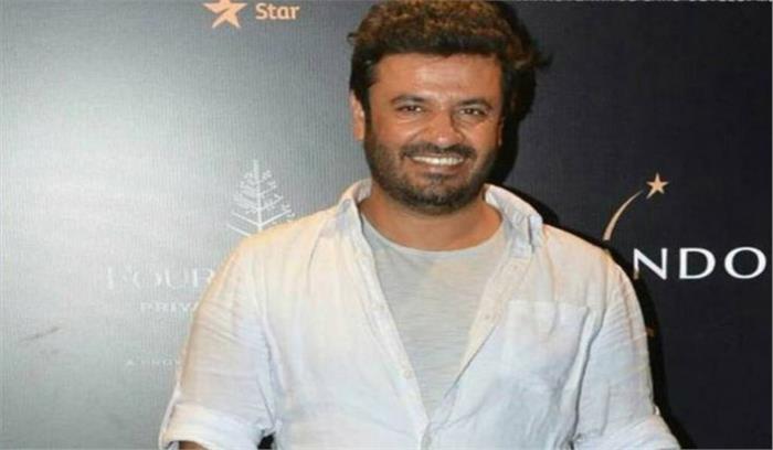 विकास बहल ने अनुराग कश्यप और विक्रमादित्य को  भेजा नोटिस 