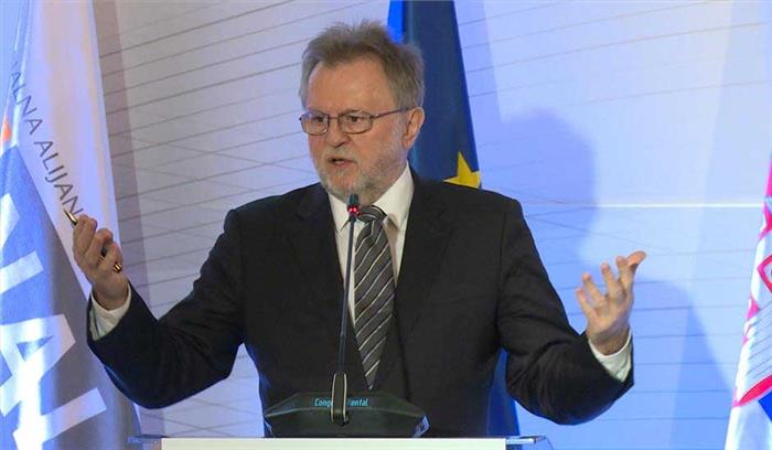 सर्बिया के वित्त मंत्री ने निजी कारणों से दिया इस्तीफा