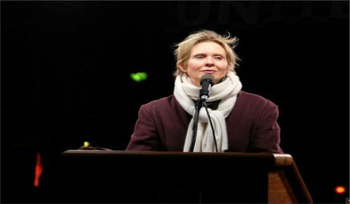 न्यूयॉर्क के गवर्नर पद की दौड़ में शामिल हुई अभिनेत्री सिंथिया निक्सन