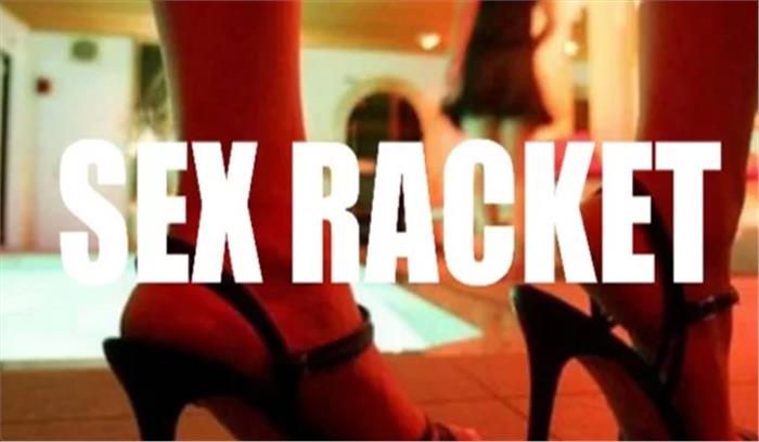 स्पा सेंटर में चल रहे सेक्स रैकेट का भंडाफोड़, 19 गिरफ्तार