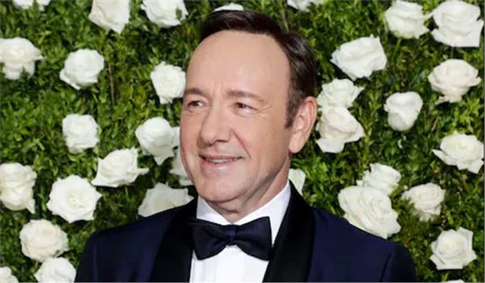 रिडले स्कॉट्स की फिल्म से केविन स्पेसी हुए बाहर