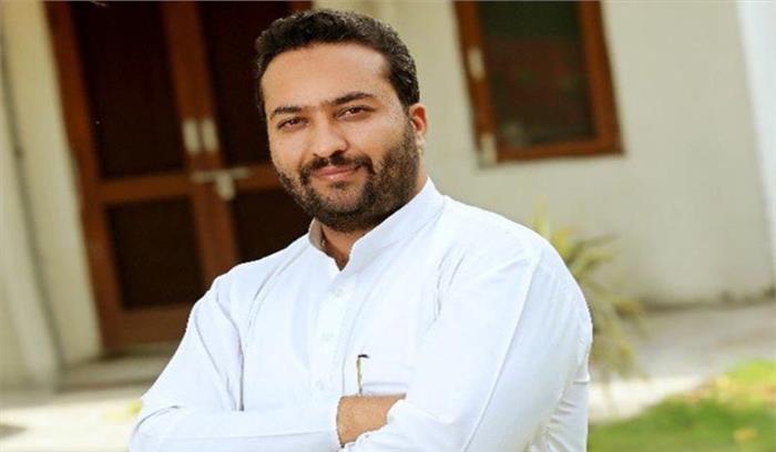 यौन शोषण के आरोप के बाद एनएसयूआई के अध्यक्ष फिरोज खान का इस्तीफा यौन शोषण के आरोप के बाद एनएसयूआई के अध्यक्ष फिरोज खान का इस्तीफा