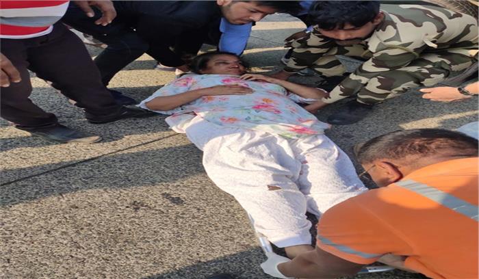 अभिनेत्री श्रीदेवी के सम्मान में शबाना आजमी ने की होली पार्टी रद्द