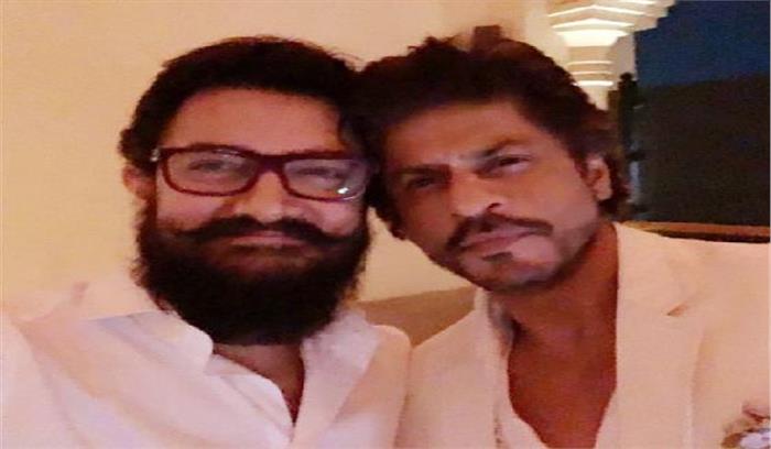 शाहरुख और आमिर ने 25 साल बाद सेल्फी ली