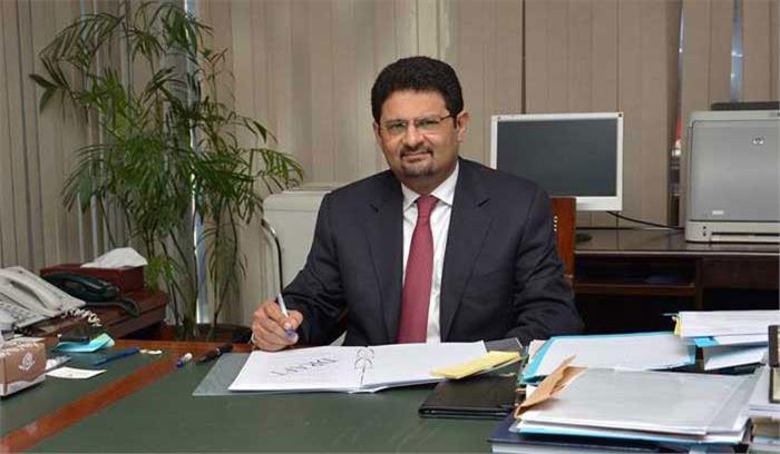 मिफ्ताह इस्माइल ने ली पाकिस्तान के वित्तमंत्री और राजस्व मंत्री के रूप में शपथ