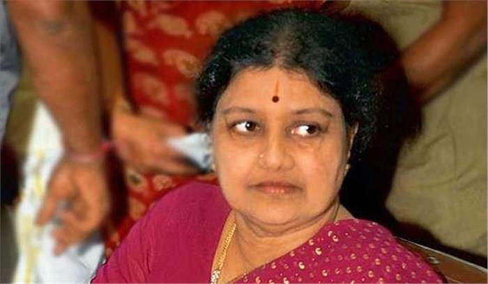 शशिकला ने पन्नीरसेल्वम को  विश्वासघाती करार दिया