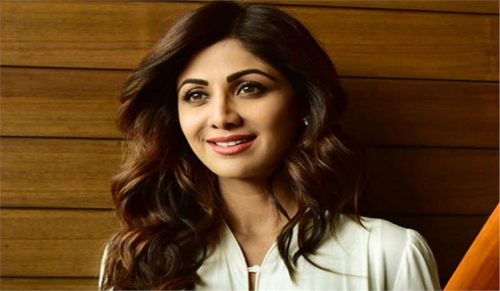 शिल्पा शेट्टी को हुए फिल्म उद्योग में 24 साल