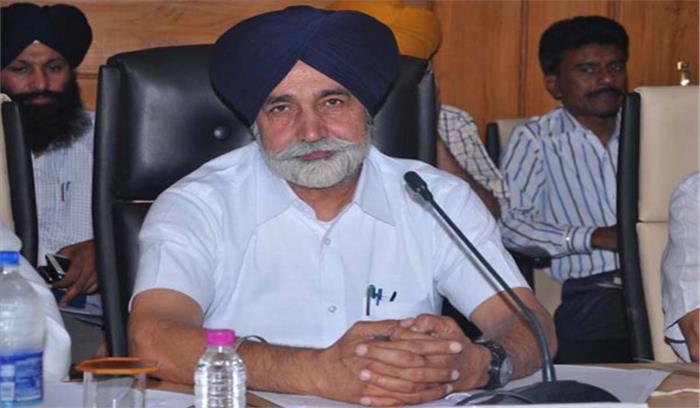 आप दोहरी जुबान से पंजाबी किसानों को बांट रही: सिकंदर सिंह मलुका