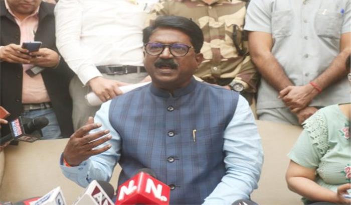 शिवसेना को संसद में विपक्ष की सीटें आवंटित