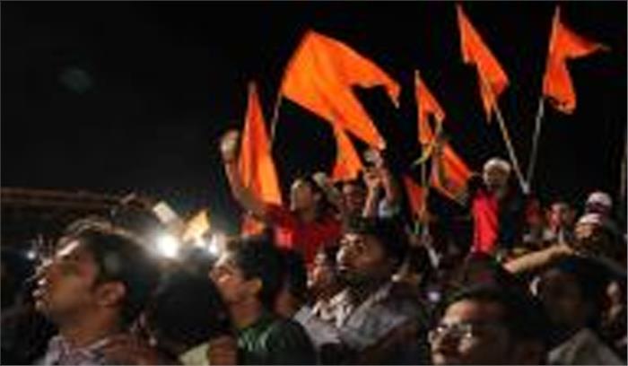 शिवसेना कार्यकर्ताओं ने पुणे में बीमा कंपनी के दफ्तर में तोड़फोड़ की