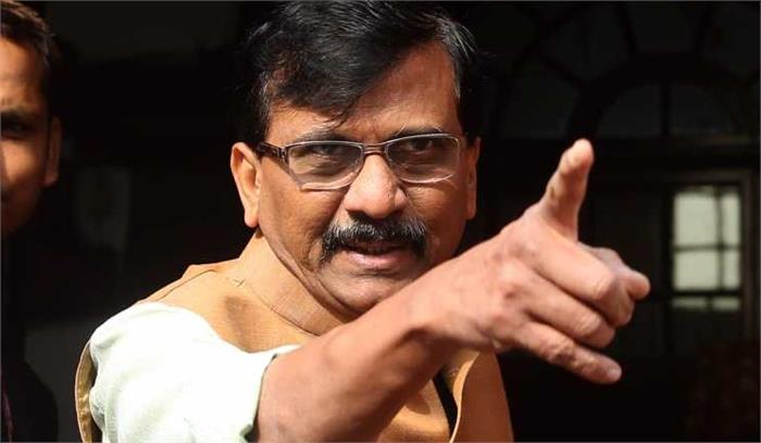 पीएम को प्रचंड बहुमत मिला है लेकिन बहुमत अहंकार से नहीं चलाया जाता: संजय राउत