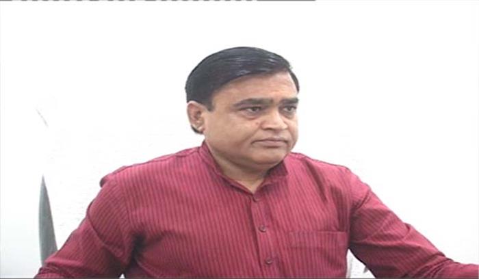 दिसंबर तक प्रदेश की सभी गौशालाओं का कार्य पूरा किया जाये: यादव