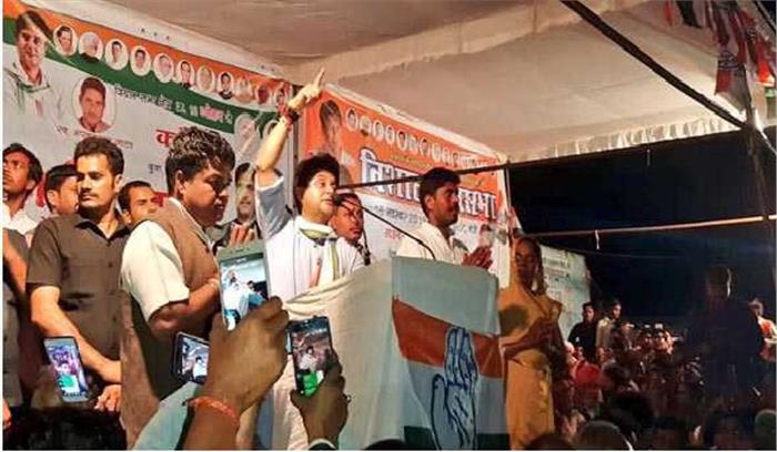 शिवराज को प्रदेश की नही कुर्सी की चिंता : सिंधिया