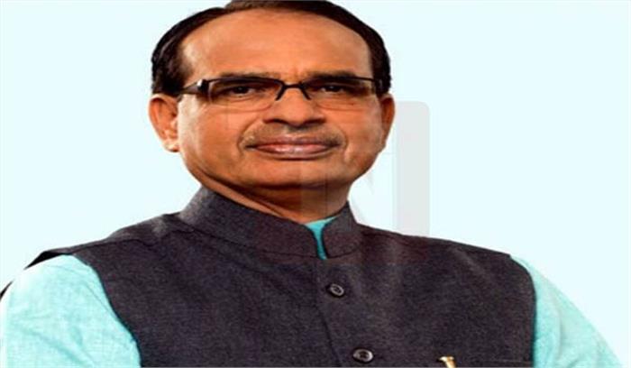 शिवराज ने नंदकुमार सिंह से पद पर बने रहने का आग्रह किया