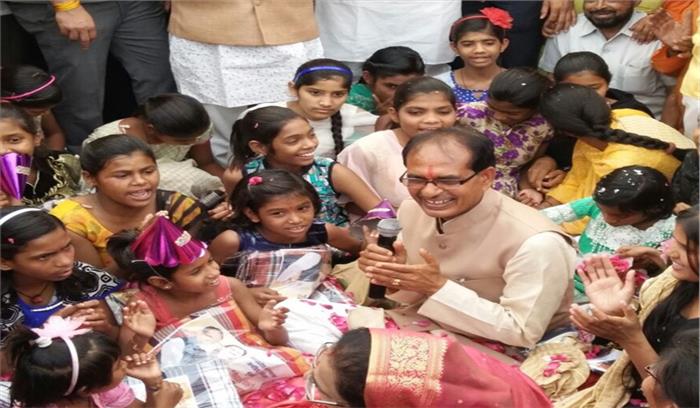 मध्य प्रदेश में सेवा दिवस के रूप में मनाया जा रहा है शिवराज सिंह चौहान का जन्मदिन मध्य प्रदेश में सेवा दिवस के रूप में मनाया जा रहा है शिवराज सिंह चौहान का जन्मदिन