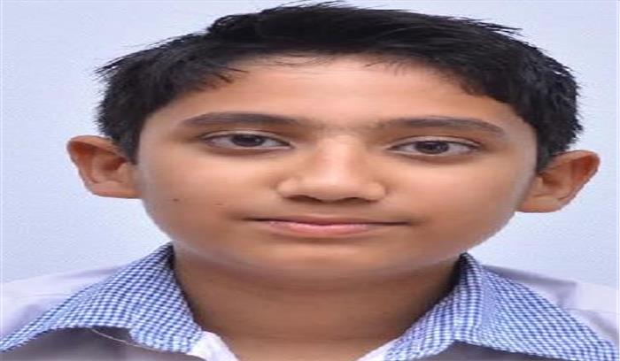 शूटिंग चैम्पियनशिप में आदर्श ने जीता रजत पदक