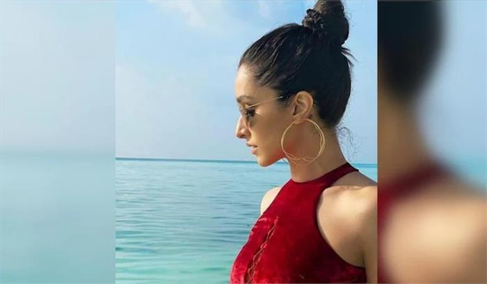 मालदीव में छुट्टियां मना रही हैं श्रद्धा कपूर