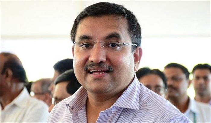 पूर्व विधायक सिद्धार्थ कुनकालिनकर ने ईडीसी अध्यक्ष पद से इस्तीफा दिया