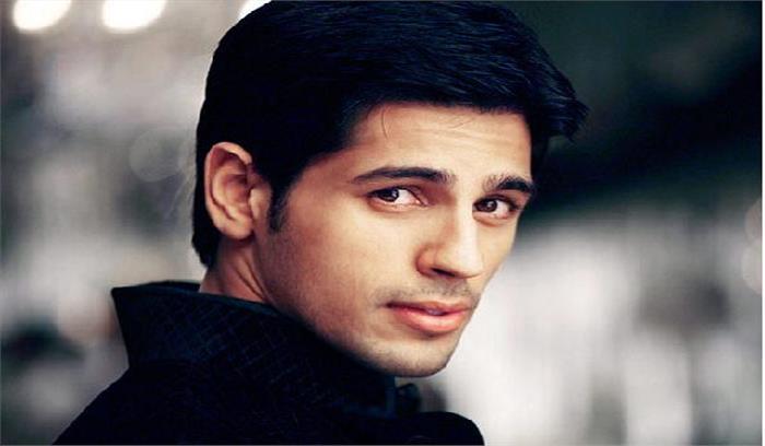 सिद्धार्थ मल्होत्रा ने प्रियंका चोपड़ा को प्रपोज किया