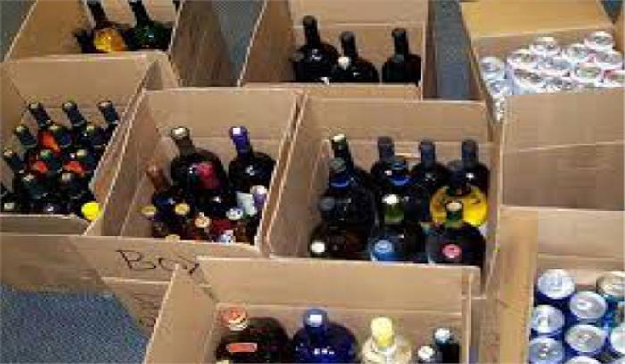 सिद्धार्थनगर में 52 पेटी नेपाली शराब बरामद, चार गिरफ्तार