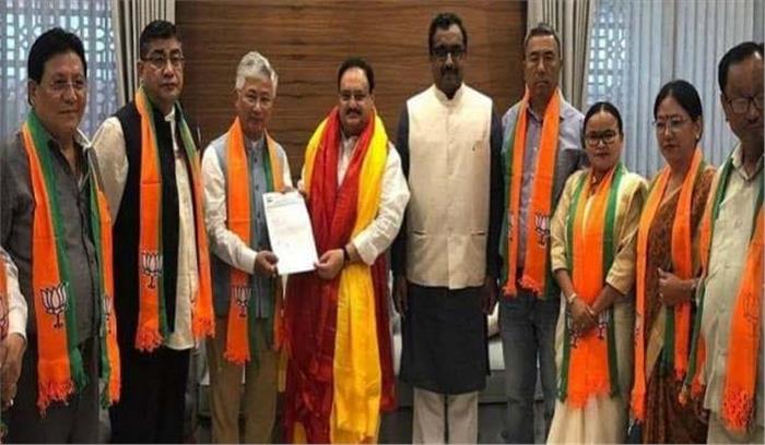 सिक्किम में एसडीएफ के 10 विधायक भाजपा में शामिल