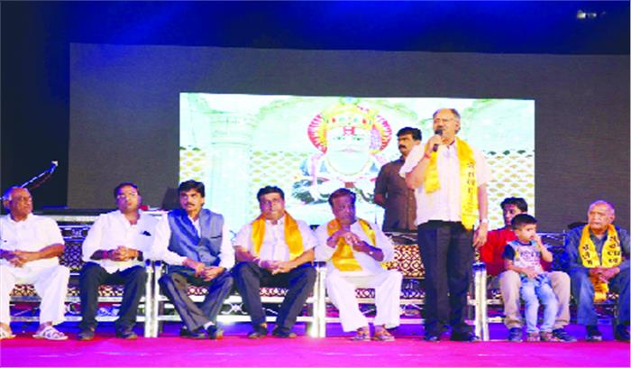 सिंधी समाज का सेवाकार्य अनुकरणीय : बृजमोहन