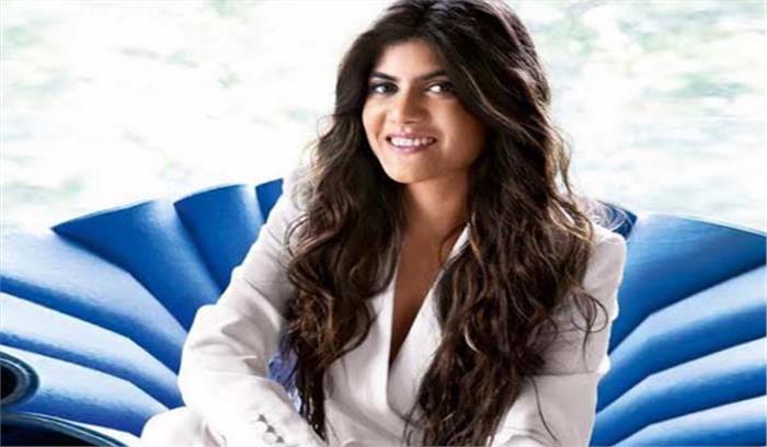 अनन्या बिड़ला ने गीत होल्ड ऑन जारी किया​​​​​​​