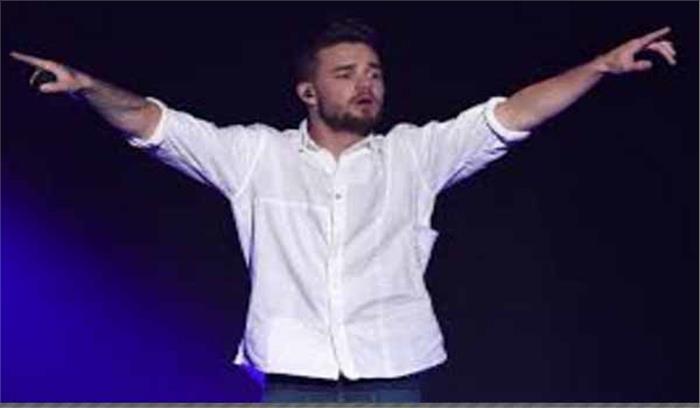 बेटे की देखभाल में दोस्तों पर भी भरोसा नहीं : लियाम पेन बेटे की देखभाल में दोस्तों पर भी भरोसा नहीं : लियाम पेन