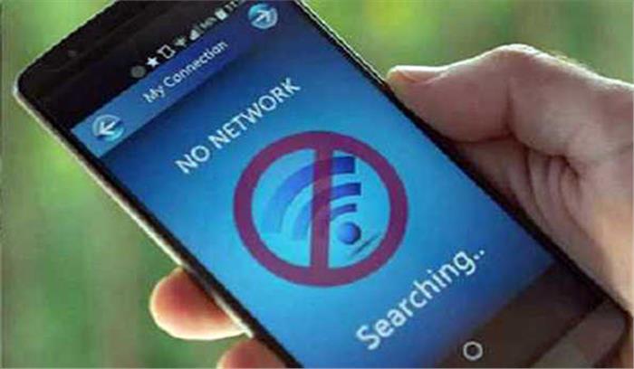 सिंघु, गाजियाबाद और टीकरी बार्डर पर इंटरनेट सेवा 2 दिन के लिए बंद