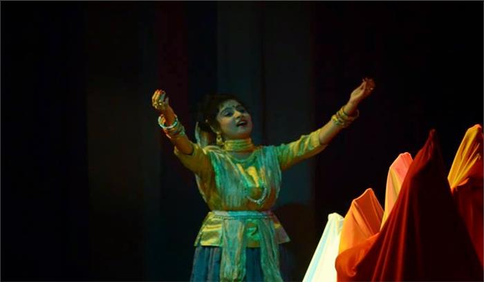 पॉवर कंपनी में गायन-वादन स्पर्धा की धूम