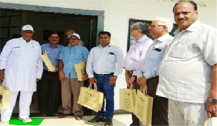 सिरपुर में इंटैक के सदस्यों ने किया हेरीटेज वाक