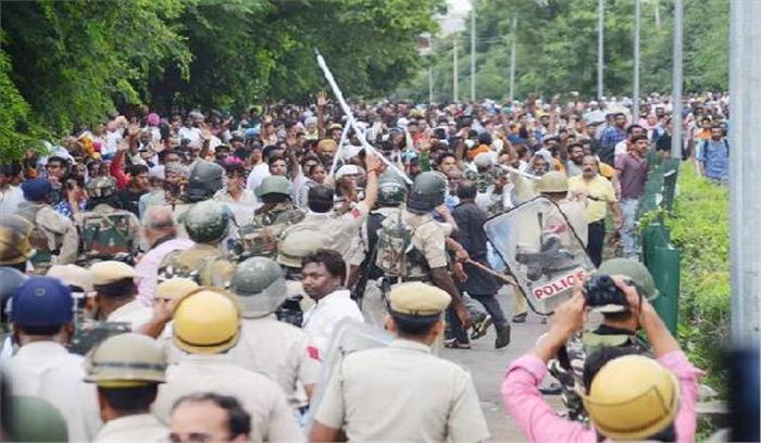 डेरा हिंसा: मृतकों की संख्या 40 पहुंची