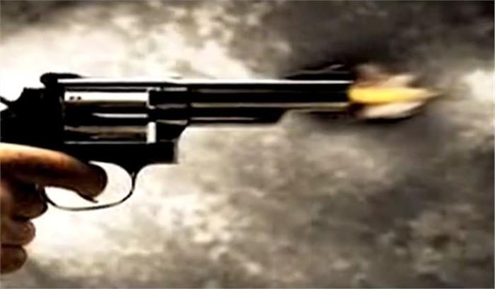 पूर्व मुखिया की गोली मारकर हत्या