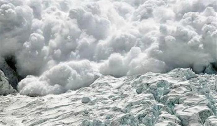 गुरेजा हिमस्खलन: बर्फीले तूफान में 15 जवान शहीद