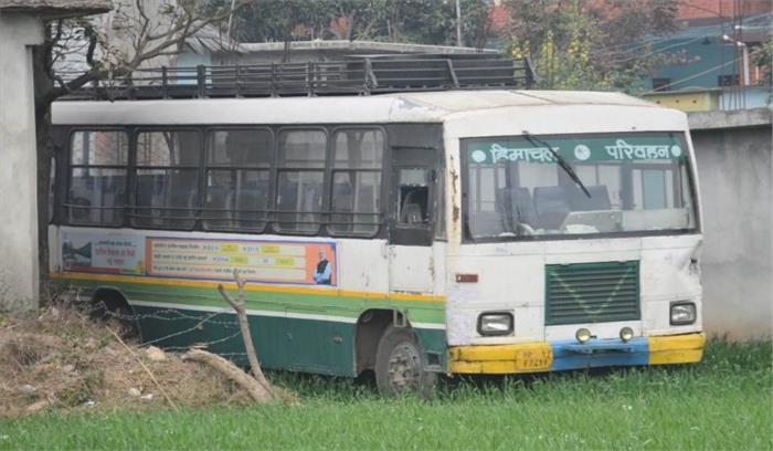 दिल्ली को लेह से जोड़ने वाली कठिन बस यात्रा की फिर से शुरुआत