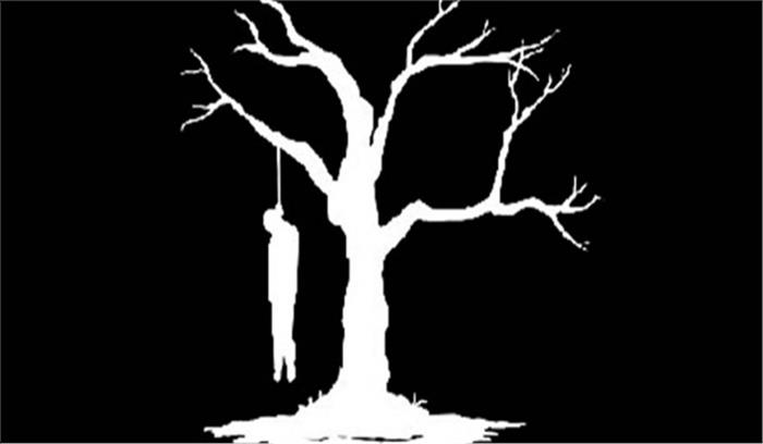 सोनभद्र में पेड़ पर लटका मिला व्यक्ति का शव सोनभद्र में पेड़ पर लटका मिला व्यक्ति का शव