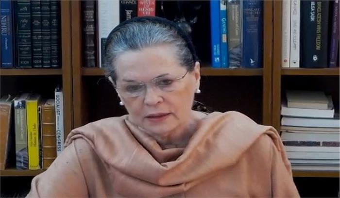 अच्छे दिन का हाल इंडिया शाइनिंग जैसा होगा, 2019 में हम वापसी करेंगे: सोनिया गांधी