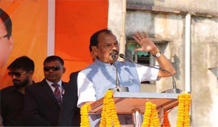 सोरेन परिवार ने आदिवासियों की जमीनें लूटी : रघुवर