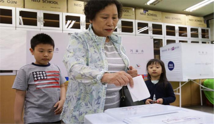 दक्षिण कोरिया : राष्ट्रपति चुनाव के लिए मतदान शुरू