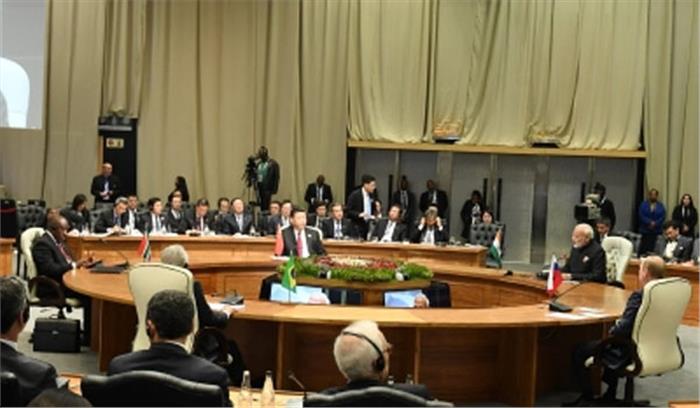 दक्षिण अफ्रीका में ब्रिक्स शिखर सम्मेलन का उद्घाटन सत्र शुरू