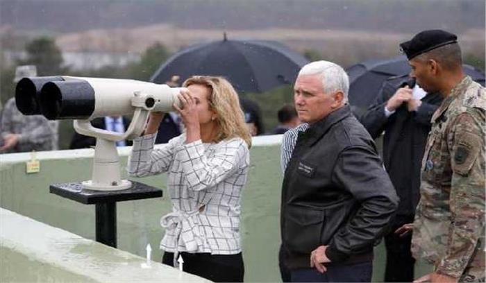 दक्षिण कोरिया: माइक पेंस अमेरिकी सैन्य अड्डा पहुंचे