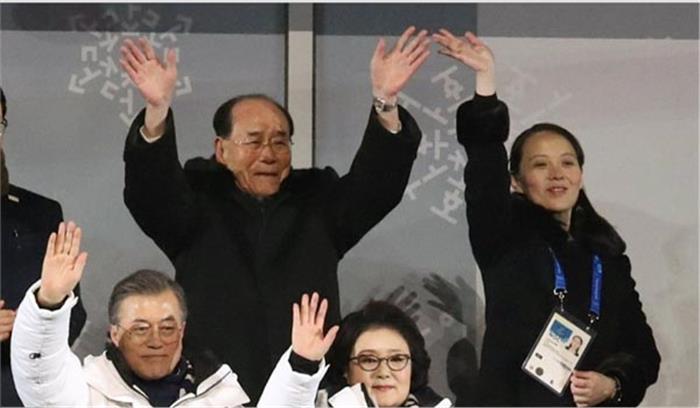 मून ने की उत्तर कोरिया के शीर्ष नेता किम योंग नैम और किम जोंग उन की बहन से मुलाकात