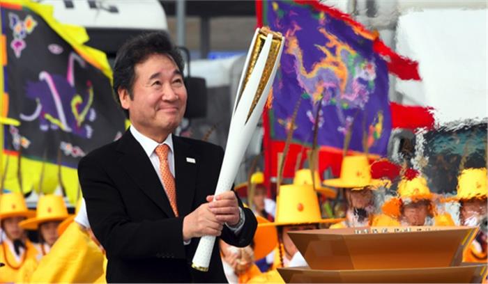 दक्षिण कोरिया के पांच शहरों में हुई शीतकालीन पैरालम्पिक खेलों की मशाल प्रज्वलित दक्षिण कोरिया के पांच शहरों में हुई शीतकालीन पैरालम्पिक खेलों की मशाल प्रज्वलित