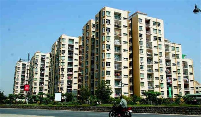 बकाया जमा नहीं करने पर अंतरिक्ष संस्कृत सोसाइटी को किया सील